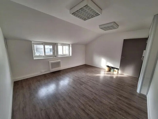 Plus de détails pour 44 Rue Pasquier, Paris - Bureau à louer