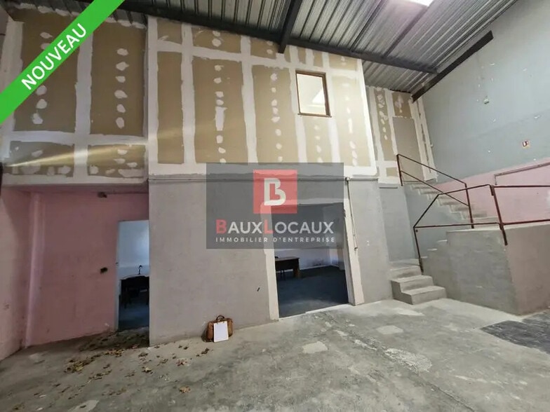Bureau dans Venelles à louer - Photo intérieure – Image 2 sur 17