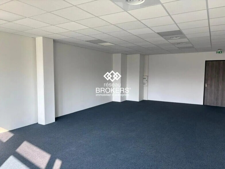 168 Rue Des Savoie, Epagny Metz-Tessy à louer - Photo de l’immeuble – Image 3 sur 7
