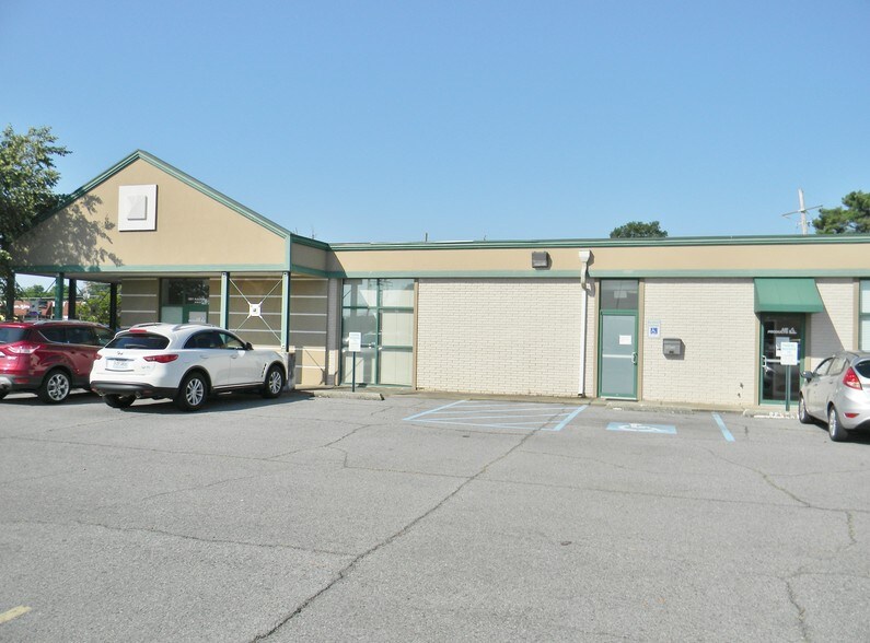 1801 Auburn Ave, Monroe, LA à louer - Photo de l’immeuble – Image 3 sur 20