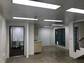 8928 Ellis Ave, Culver City, CA à louer Photo intérieure– Image 2 sur 7