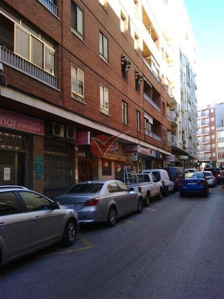 Local commercial dans Cuenca, Cuenca à louer - Photo principale – Image 1 sur 2