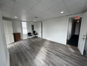 1242-1244 W Hamilton St, Allentown, PA à louer Photo intérieure– Image 2 sur 5