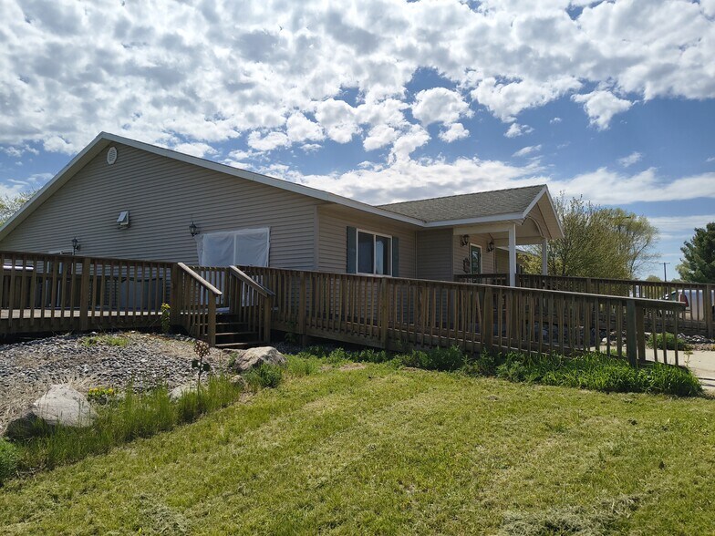 2246 Cemetery Rd, Gladwin, MI à vendre - Photo principale – Image 1 sur 5