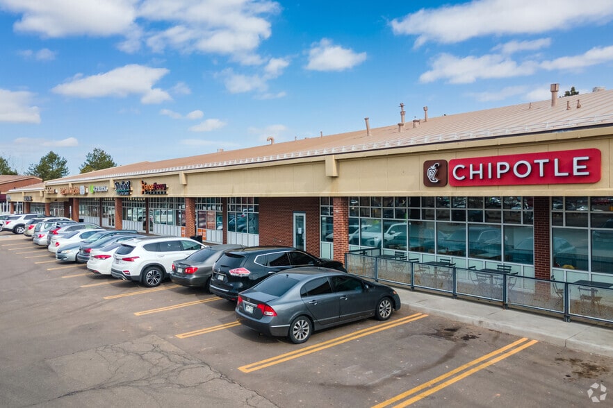 4203-4271 S Buckley Rd, Aurora, CO à louer - Photo de l’immeuble – Image 1 sur 9