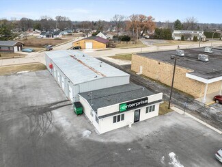 Plus de détails pour 3724 Calumet Ave, Manitowoc, WI - Local commercial à louer