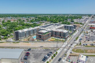 2219 E 11th St, Tulsa, OK - VUE AÉRIENNE vue de carte
