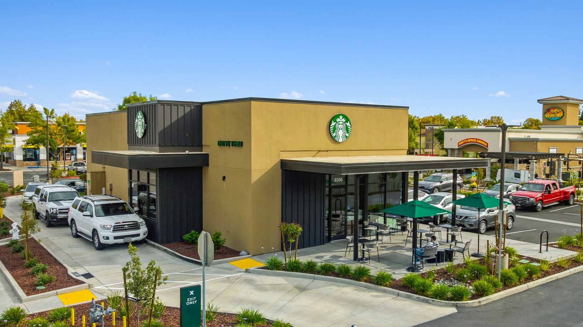 8306 Elk Grove Florin Rd, Sacramento, CA à vendre Photo de l’immeuble– Image 1 sur 6