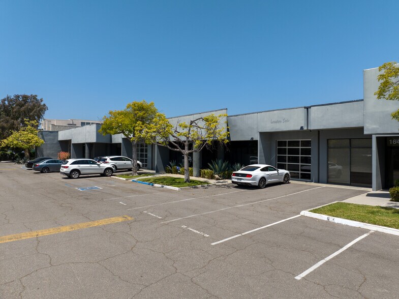 1631-1645 16th St, Santa Monica, CA à louer - Photo de l’immeuble – Image 2 sur 11