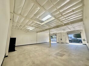 1523 W Struck Ave, Orange, CA à louer Photo intérieure– Image 1 sur 9