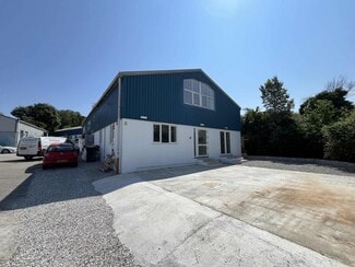 Plus de détails pour Bess Park Rd, Wadebridge - Local d'activités à louer
