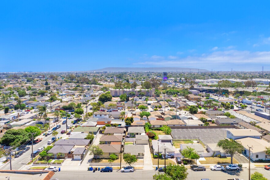 4712 W 152nd St, Lawndale, CA à vendre - Photo de l’immeuble – Image 3 sur 21