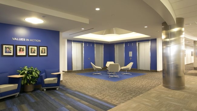 200 W Center St, Anaheim, CA à louer - Photo intérieure – Image 3 sur 6