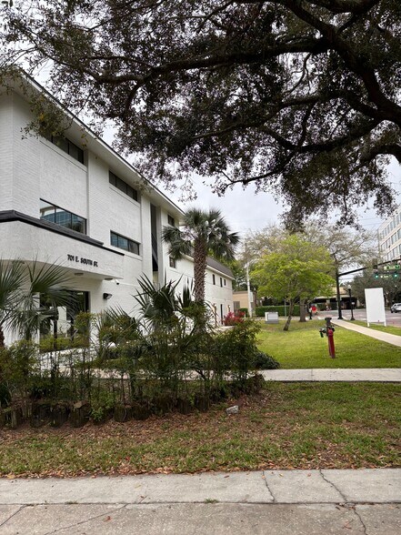 701 E South St, Orlando, FL à vendre - Photo de l’immeuble – Image 3 sur 54