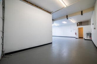 5306 S Bannock St, Littleton, CO à louer Photo intérieure– Image 1 sur 14