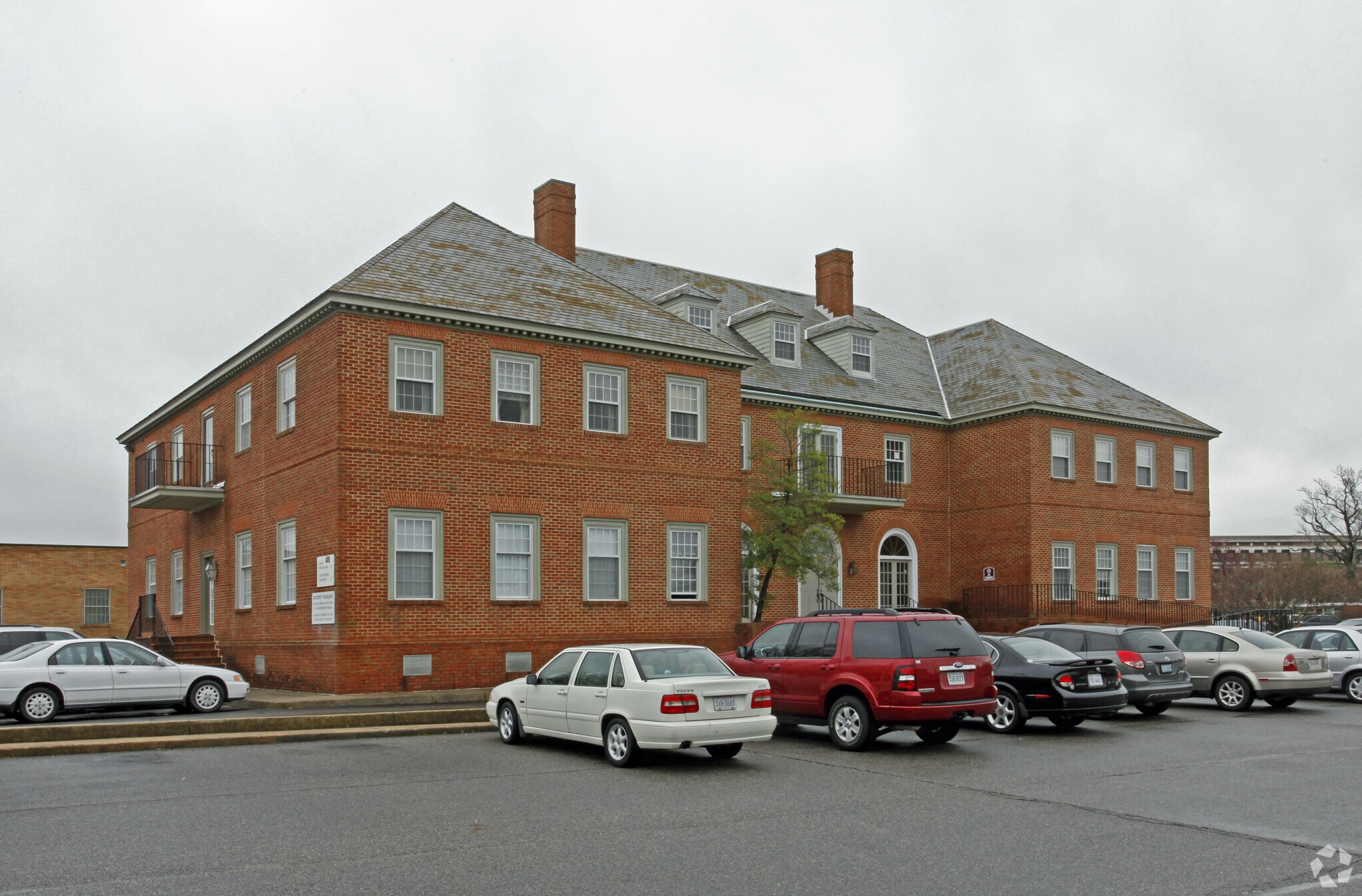 425 W 20th St, Norfolk, VA à vendre Photo principale– Image 1 sur 6