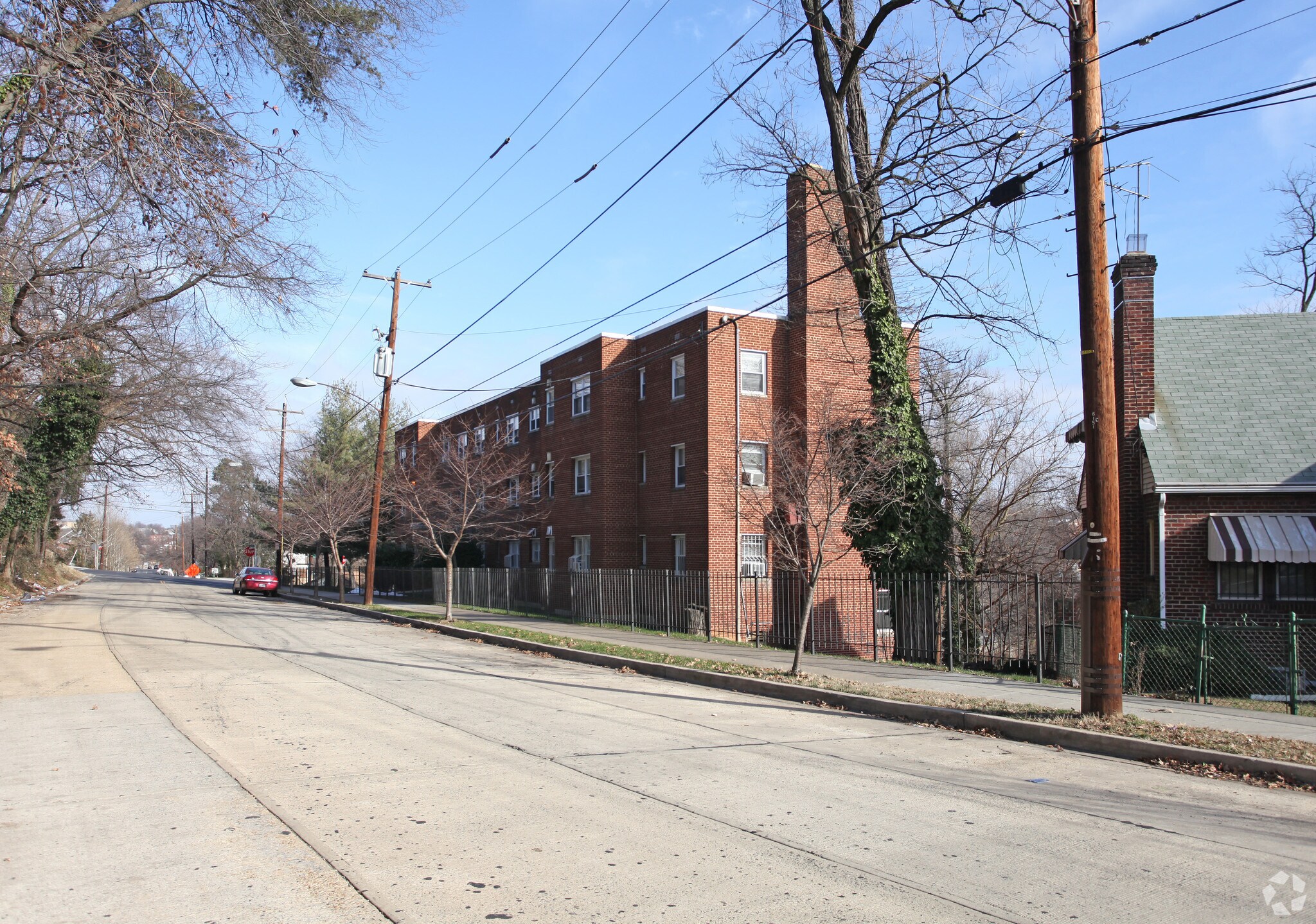 39 Mississippi Ave SE, Washington, DC à vendre Photo principale– Image 1 sur 3