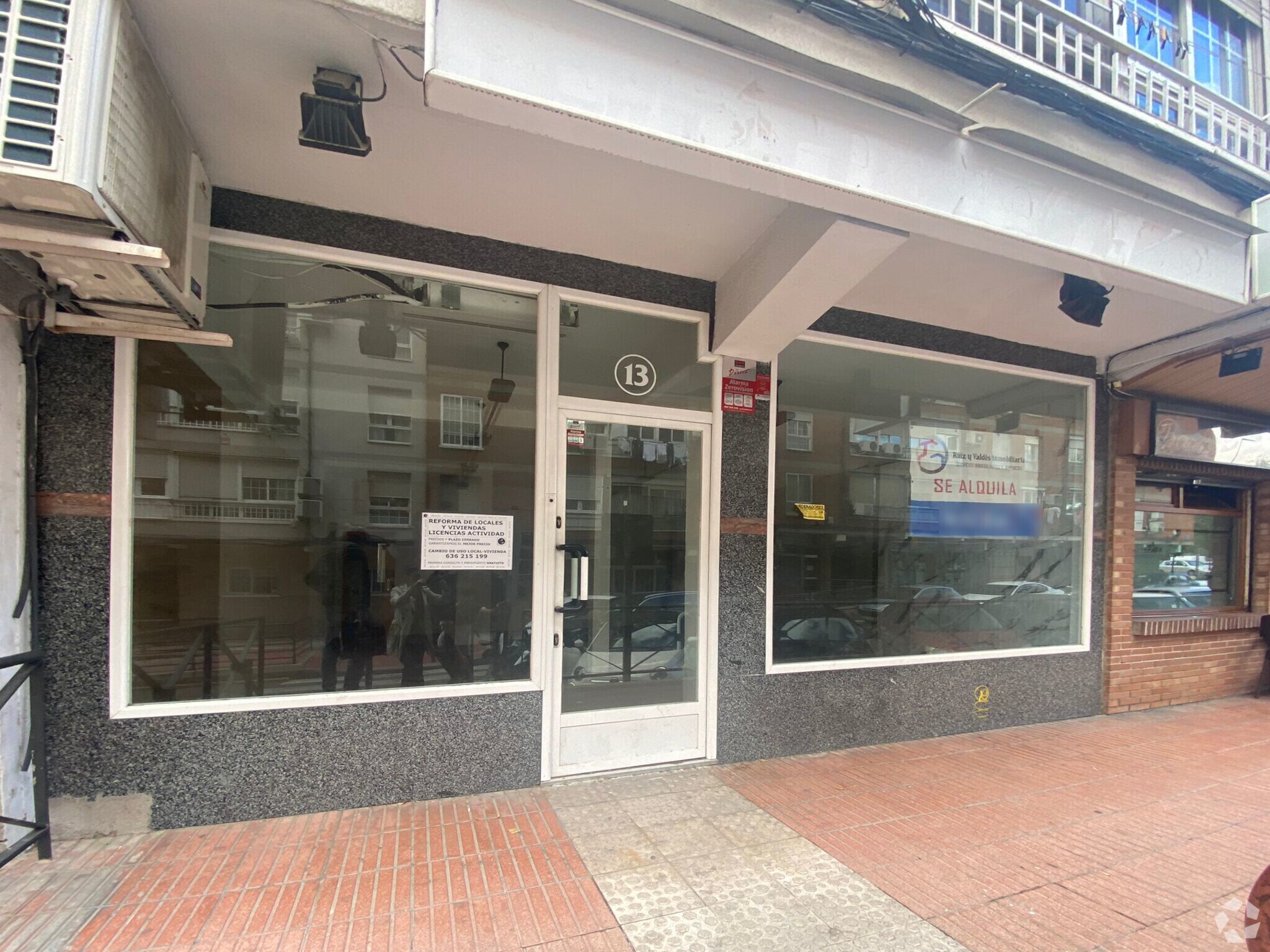 Local commercial dans Getafe, Madrid à louer Photo intérieure– Image 1 sur 2