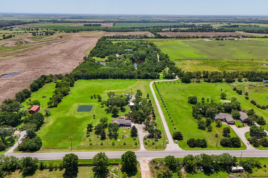 12919 W MacArthur Rd, Wichita, KS à vendre - Photo de l’immeuble – Image 2 sur 90