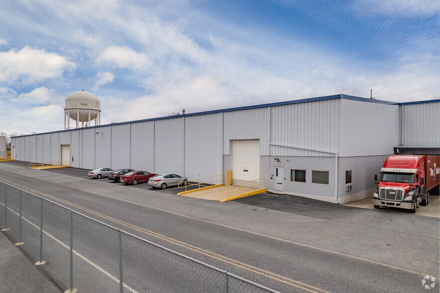 500 Industrial Ln, Middletown, PA à vendre - Photo de l’immeuble – Image 3 sur 5