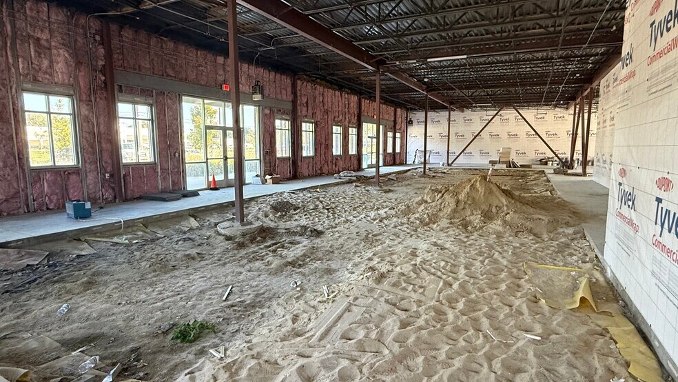 4845 Main St, Zachary, LA à louer - Photo de l’immeuble – Image 3 sur 9