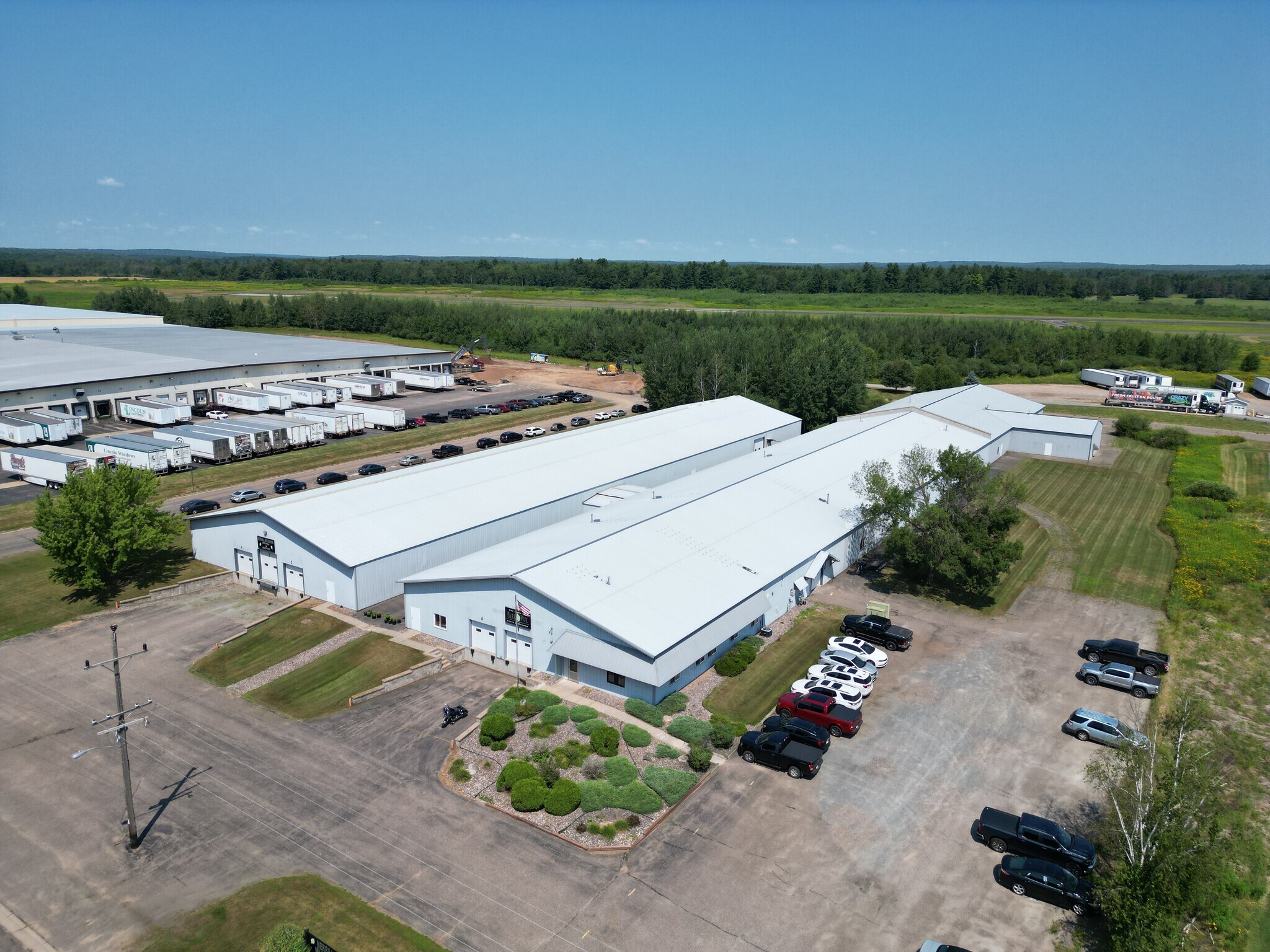 1300 W Taylor St, Merrill, WI à vendre Photo de l’immeuble– Image 1 sur 11