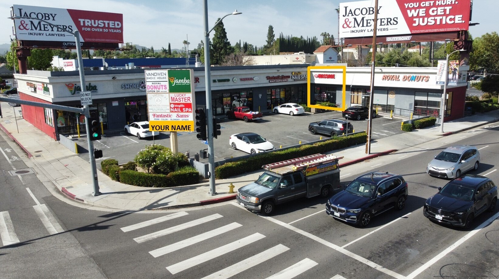 22800-22814 Victory Blvd, Woodland Hills, CA à louer Photo principale– Image 1 sur 23