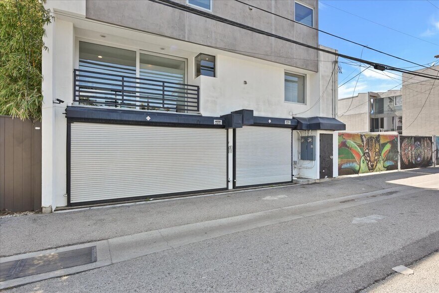 1319 Abbot Kinney Blvd, Venice, CA à louer - Photo de l’immeuble – Image 3 sur 49