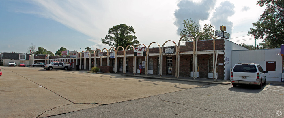 3420-3448 Kabel Dr, New Orleans, LA à louer - Photo principale – Image 1 sur 2
