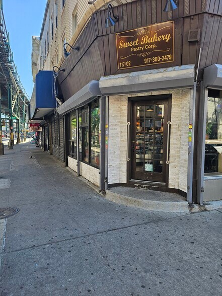 11702 Jamaica Ave, Richmond Hill, NY à vendre - Photo de l’immeuble – Image 3 sur 8