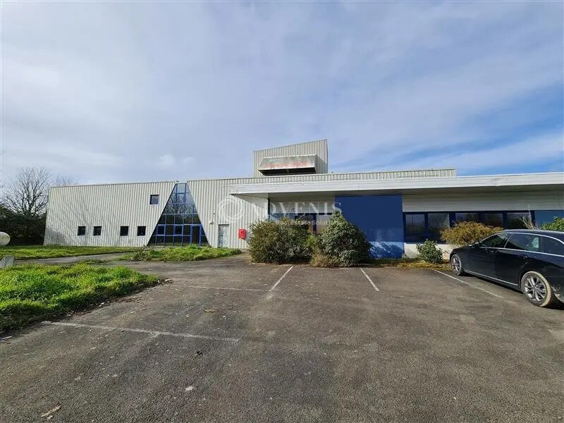 Local d’activités dans Plounévez-Moëdec à louer Photo de l’immeuble– Image 1 sur 13
