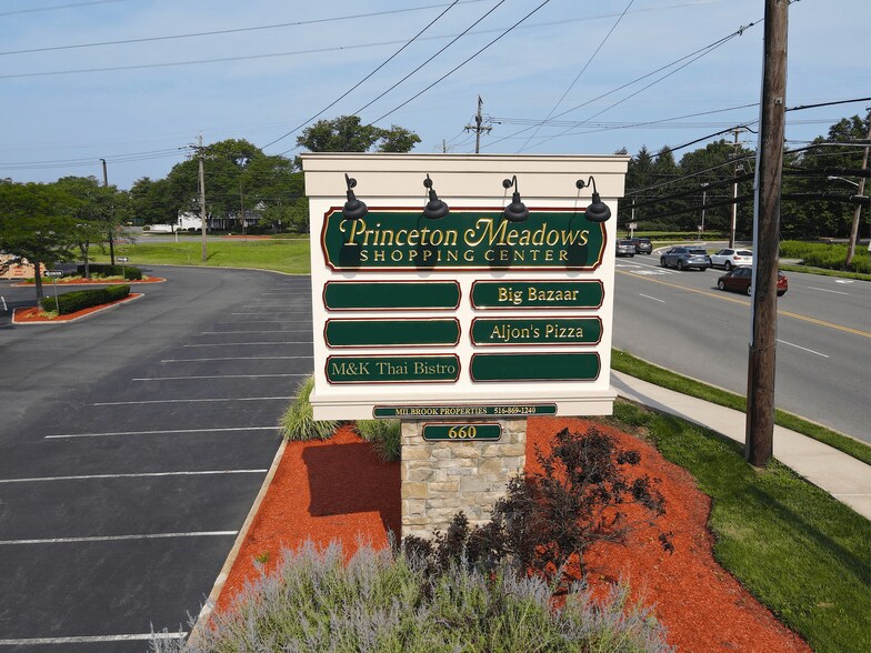 660 Plainsboro Rd, Plainsboro, NJ à louer - Photo de l’immeuble – Image 3 sur 15