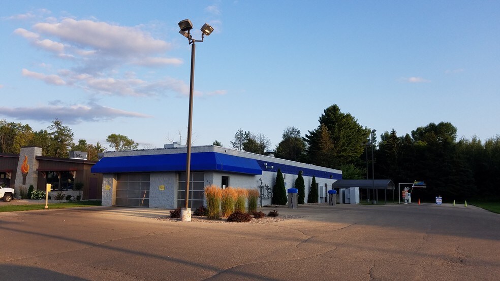 Cash Flow Car Wash Portfolio portefeuille de 2 biens à vendre sur LoopNet.fr - Photo principale – Image 2 sur 2