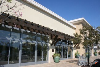 Plus de détails pour 12235 Seal Beach Blvd, Seal Beach, CA - Local commercial à louer