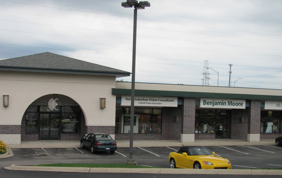 360 S Waukegan Rd, Deerfield, IL à louer - Photo de l’immeuble – Image 3 sur 4