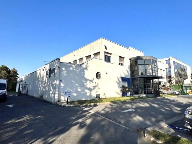 Plus de détails pour Bureau à vendre