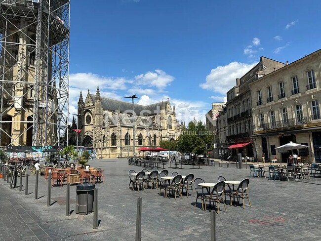 Plus de détails pour Local commercial à louer