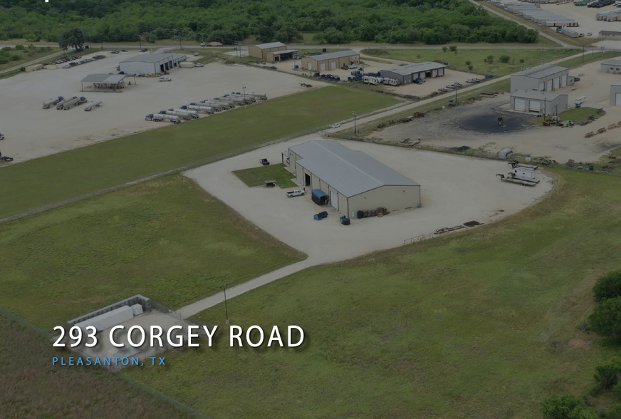 293 Corgey Rd, Pleasanton, TX à louer - Photo de l’immeuble – Image 1 sur 11