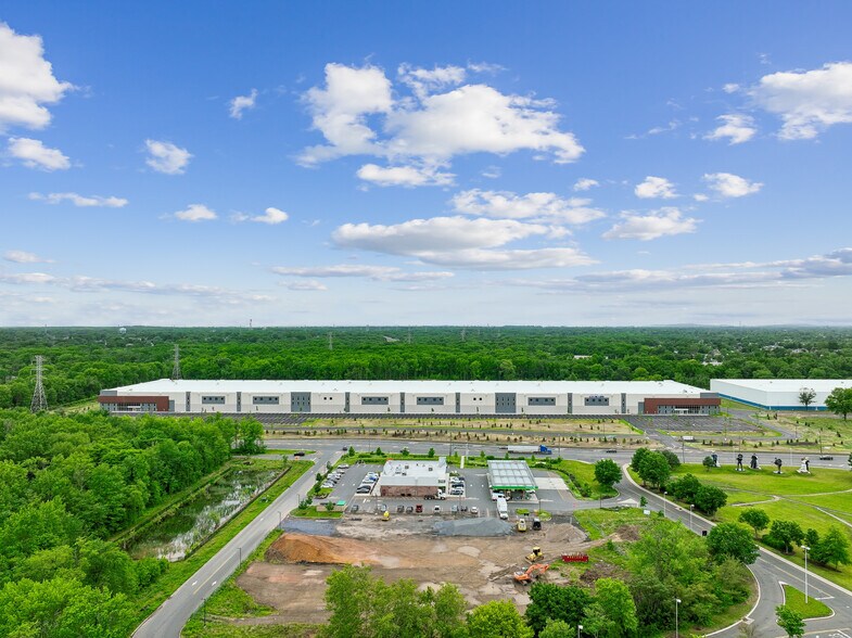 825 Sloan Ave, Hamilton, NJ à louer - Aérien – Image 2 sur 10