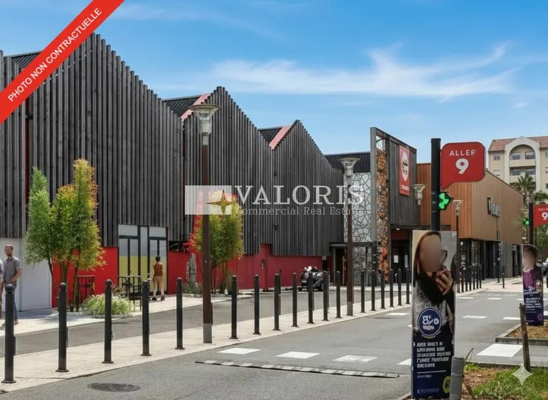 Local commercial dans Villefranche-sur-Saône à louer - Photo de l’immeuble – Image 2 sur 11