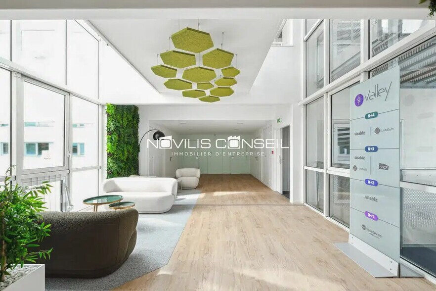 Bureau dans Labège à louer - Photo de l’immeuble – Image 3 sur 9