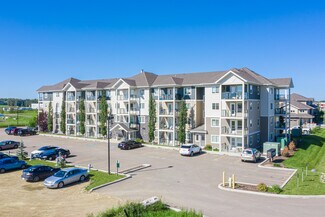 Plus de détails pour 217 Lake St, Red Deer County, AB - Logement à vendre