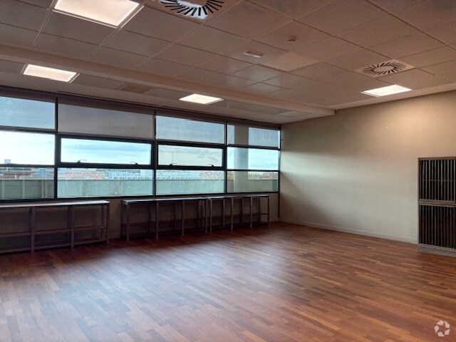 Bureau dans Las Rozas de Madrid, Madrid à louer Photo intérieure– Image 1 sur 6