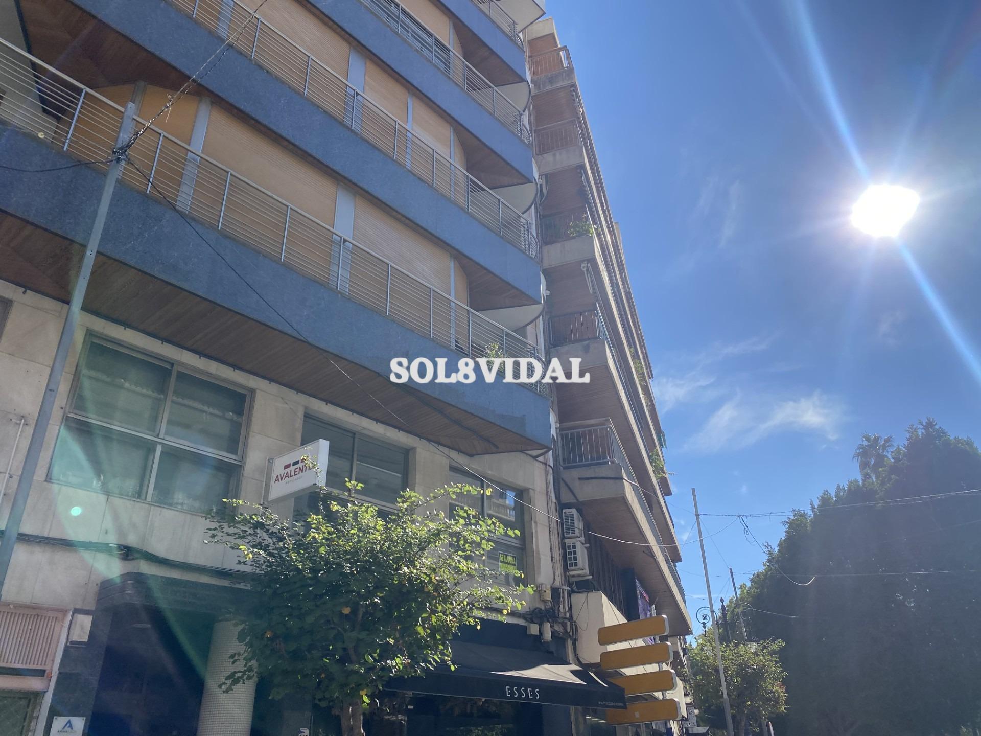 Carrer Calderón de la Barca, 11, Orihuela, Alicante à louer Photo de l’immeuble– Image 1 sur 17