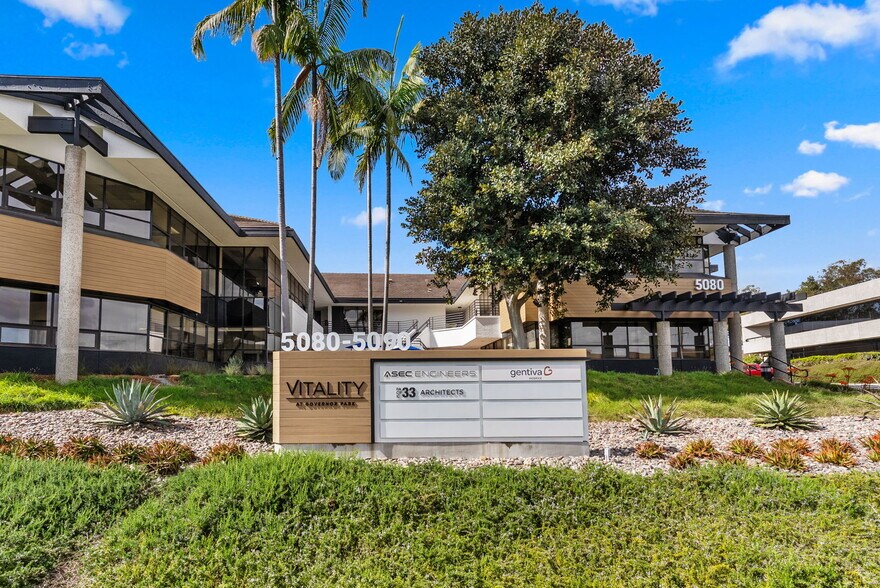 5080 Shoreham Pl, San Diego, CA à vendre - Photo de l’immeuble – Image 2 sur 46