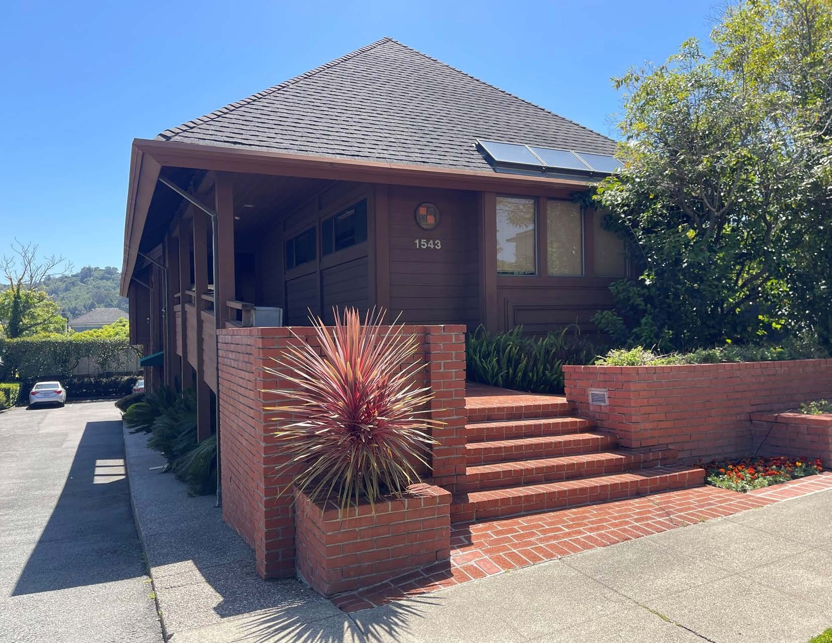 1543 5th Ave, San Rafael, CA à louer Photo de l’immeuble– Image 1 sur 6