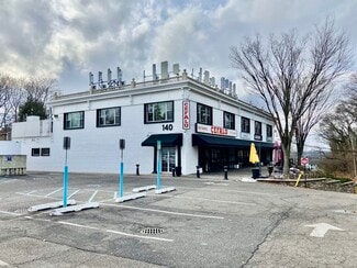 Plus de détails pour 140 E Main St, Huntington, NY - Bureau, Local commercial à louer