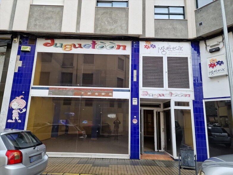Local commercial dans Ponferrada à vendre - Photo de l’immeuble – Image 2 sur 17