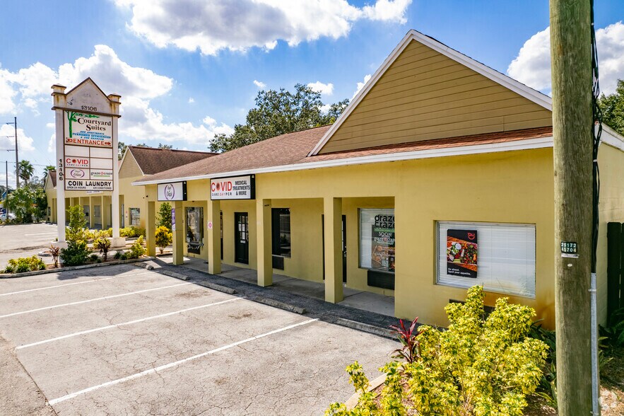 13106 N Florida Ave, Tampa, FL à louer - Photo de l’immeuble – Image 2 sur 10
