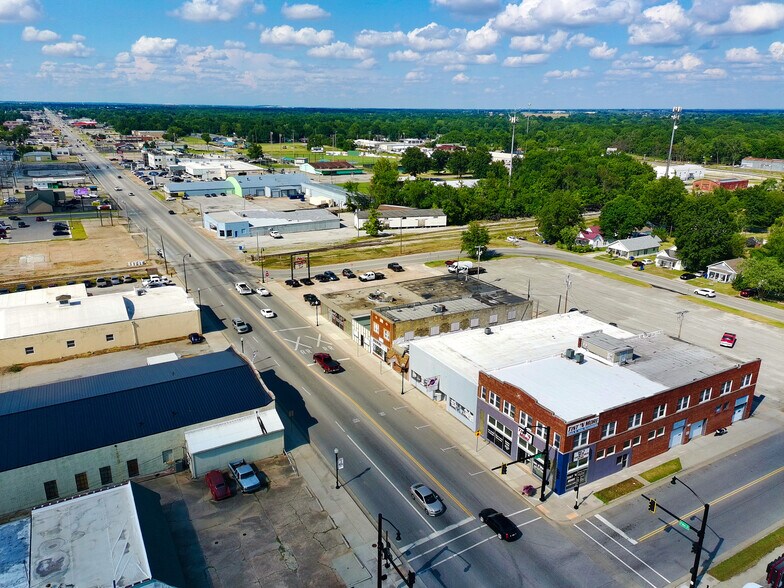306 N Main St, Miami, OK à vendre - Photo de l’immeuble – Image 2 sur 8